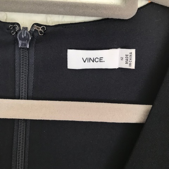 Vince Dresses & Skirts - Vince dress with pockets